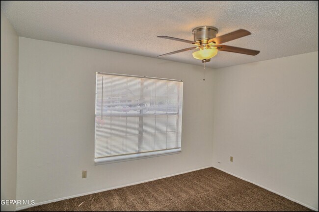 Building Photo - 10809 Jadestone St