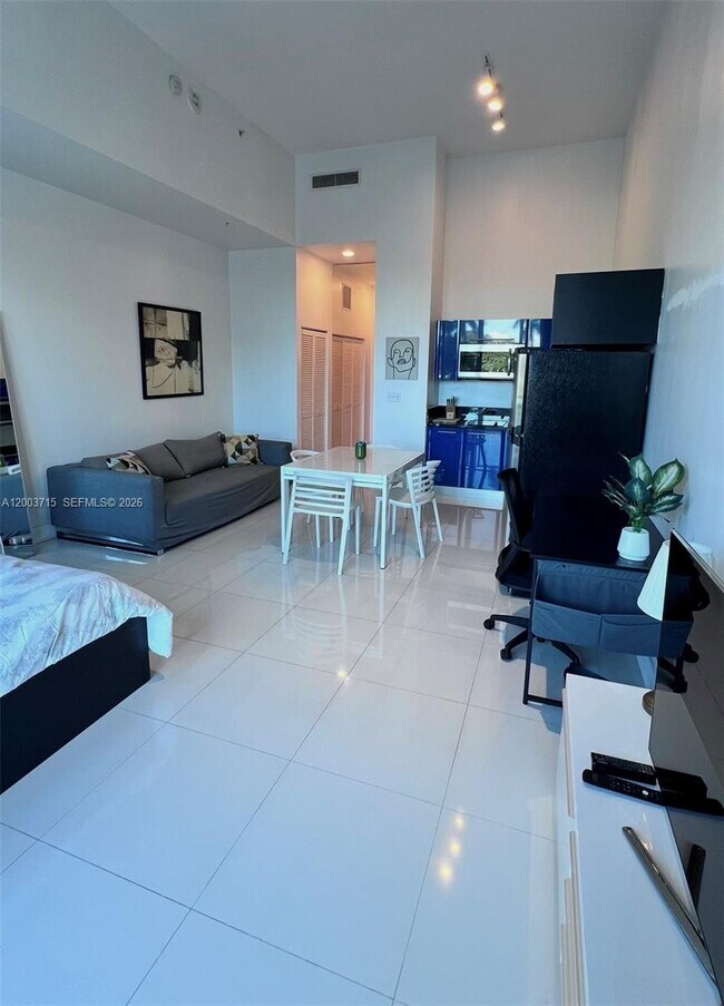 Building Photo - 244 Biscayne Blvd