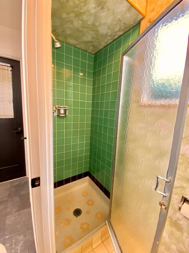 Building Photo - Recently Remodeled 3BD/2BA Southside Downtown Livermore Single-Family Home!