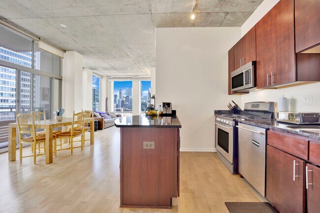 Building Photo - 700 N Larrabee St