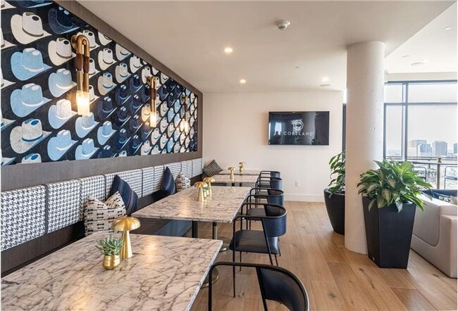 Building Photo - 3201 McKinney Ave