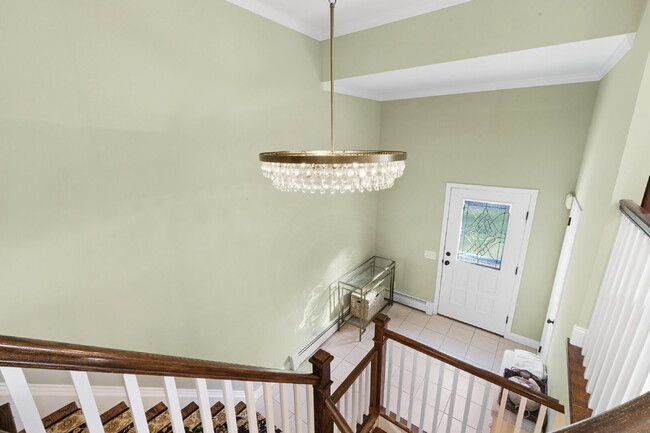 Building Photo - "Discover Comfort and Elegance: Spacious 4-Bed, 3-Bath Home with Hardwood Floors in Randolph, NJ!"