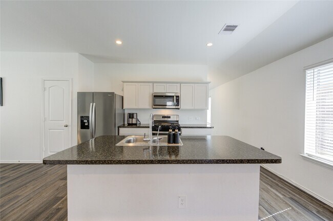 Building Photo - 5303 Creekstone Rise Ln
