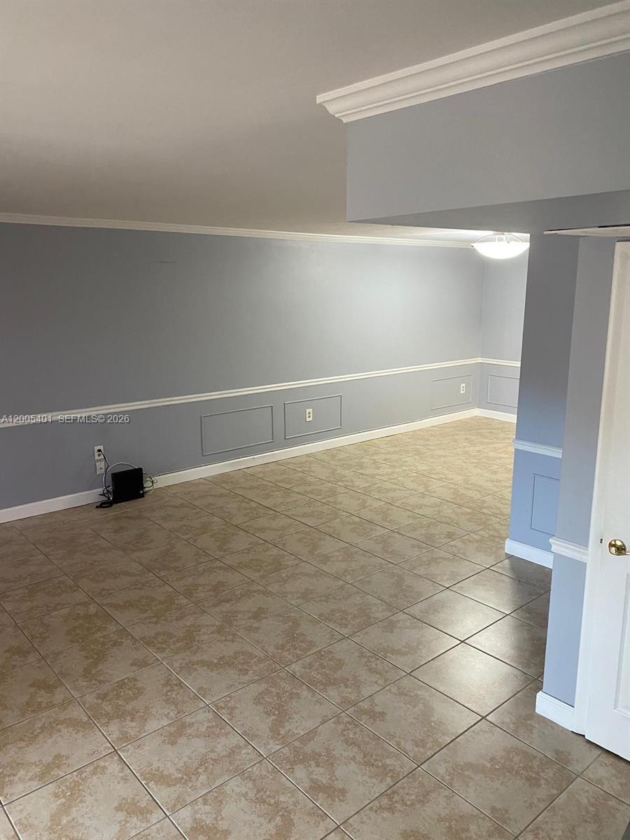 Building Photo - 8761 SW 137th Ave