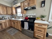 Building Photo - Remodeled 3 bed, 1 bath home for rent in Northeast Waterloo