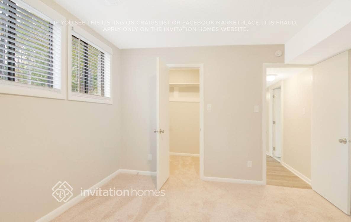 Building Photo - 7812 Haymarket Ln