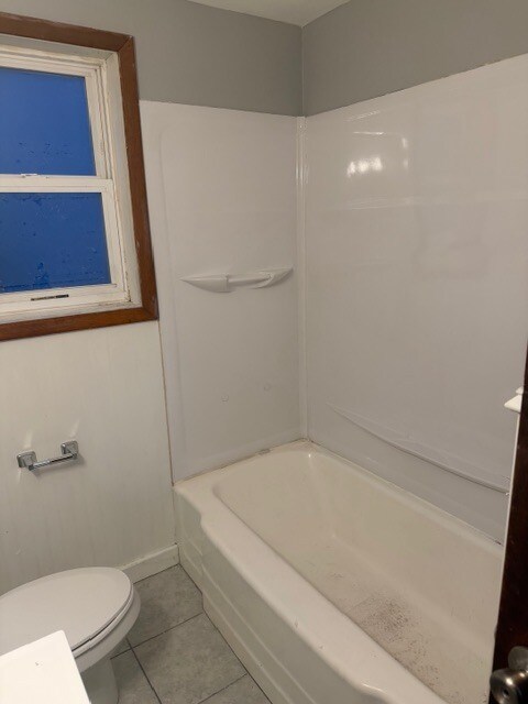 Building Photo - 242 Delaware St