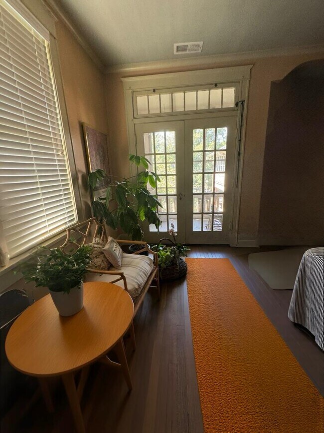 Building Photo - 1720 Harbert Ave