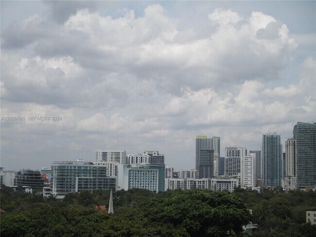 Building Photo - 1865 Brickell Ave