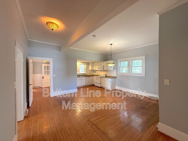 Building Photo - 333 Central Ave