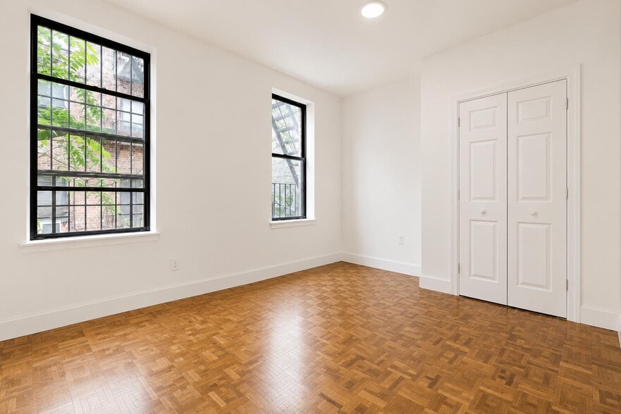 Building Photo - 529 W 151st St