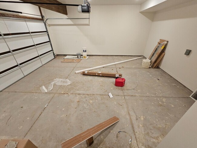 Building Photo - 81 S 250 E