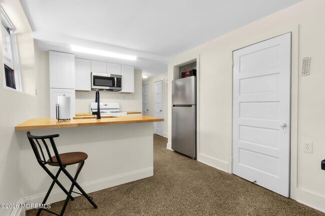 Building Photo - 69 Mt Tabor Way