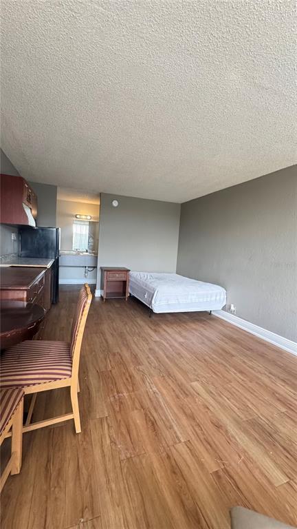 Building Photo - 7900 S Orange Blossom Trail