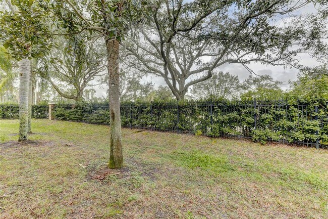 Building Photo - 7686 Plantation Cir