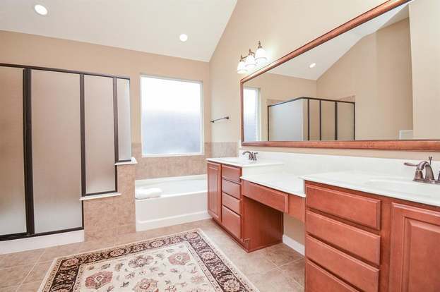 Building Photo - 2715 Farlow Ln