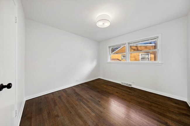 Building Photo - 4647 Johnson Ave