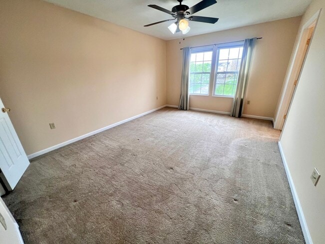 Building Photo - Cranberry Township - 3 Bedroom 2.5 Bathroo...