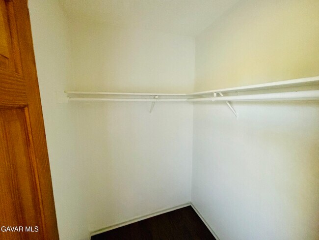 Building Photo - 2308 Edam St
