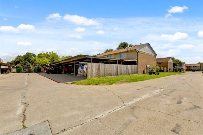 Building Photo - 128 Goodson Dr
