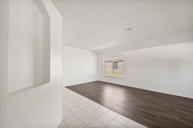 Building Photo - 1406 Anglican Dr