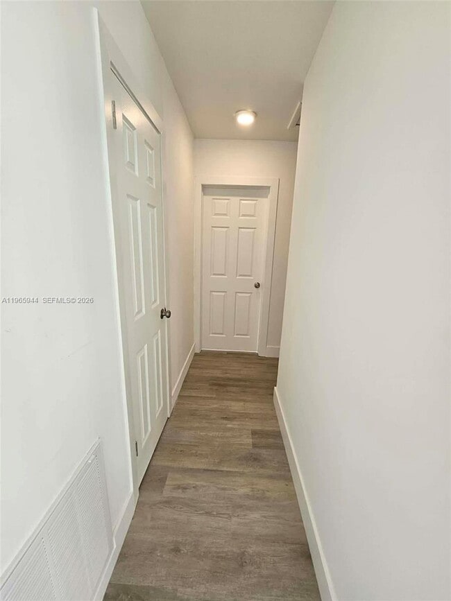 Building Photo - 919 NW 13th St