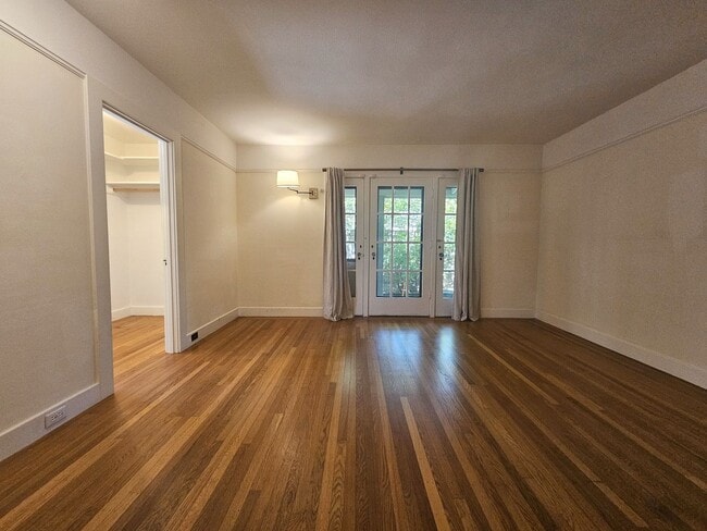 Building Photo - 4-Bedroom Single Family Home in Palo Alto-  lease take over