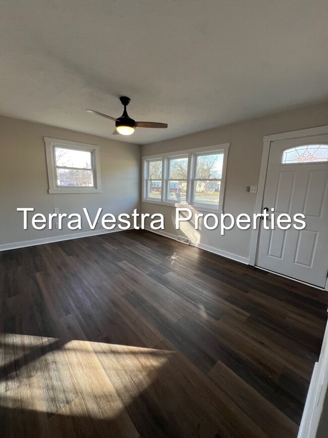 Building Photo - 3 Bed Single Family in Clayton! Eligible for $500 Security Deposit.