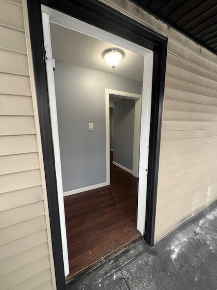 Building Photo - 109 Ashworth Pl