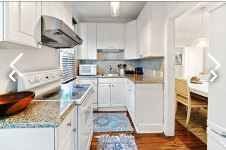 Building Photo - 248 Park Ave