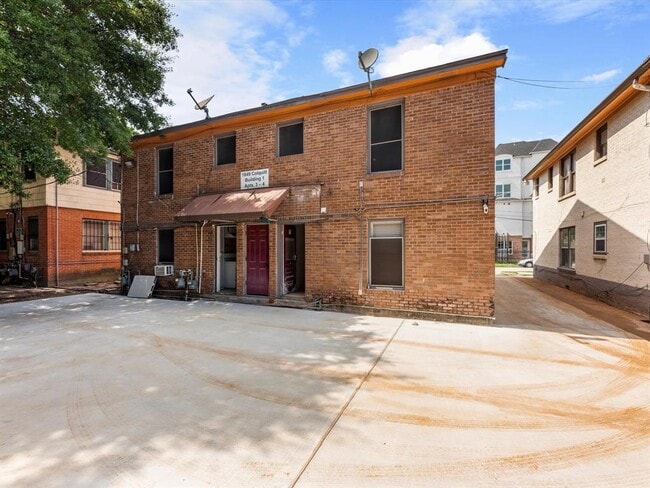 Building Photo - 1849 Colquitt St