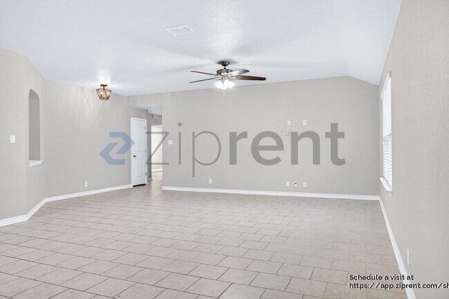 Building Photo - 8745 Ironwood Hill