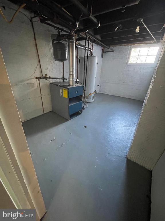 Building Photo - 3211 Varnum St