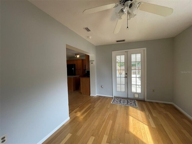 Building Photo - 804 53rd Ave Dr W