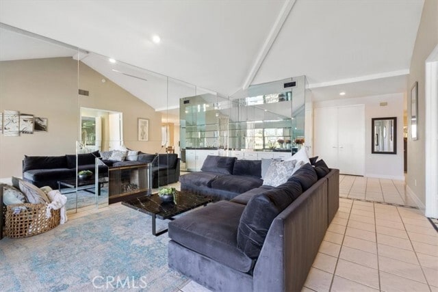 Building Photo - 77 Lakeshore Dr