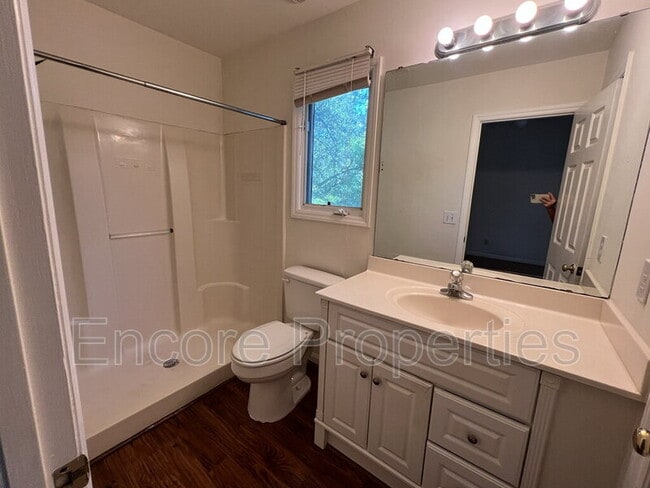 Building Photo - 4201 Sunscape Ln