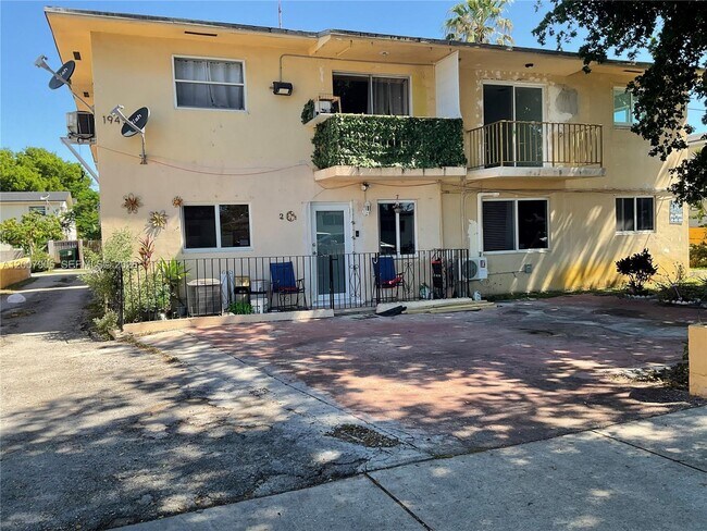 Building Photo - 1945 NW 29th St