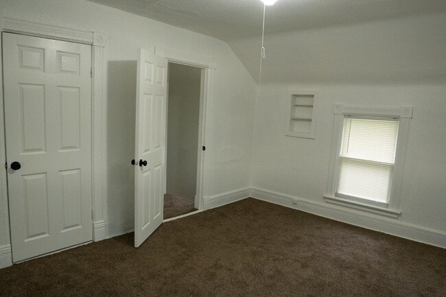 Building Photo - 1407 NW Jackson St