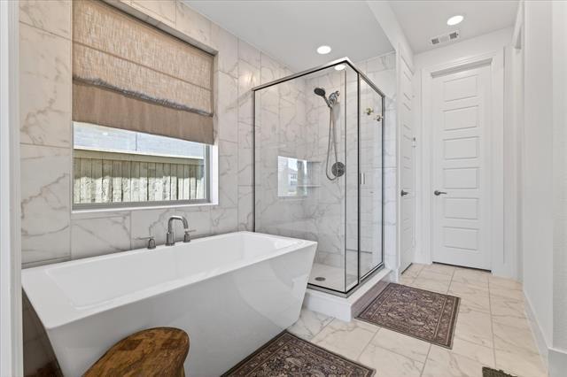 Building Photo - 1908 Elm Pl