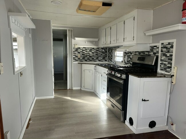 Building Photo - 38706 Daughtery Rd