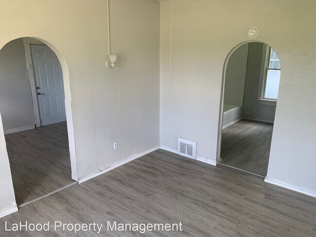 Building Photo - 3 br, 2 bath House - 2802 W Seibold st