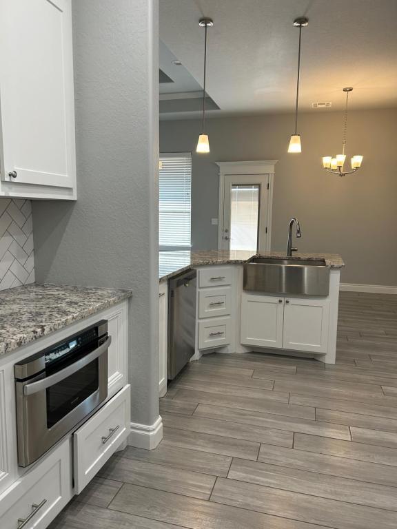 Building Photo - 13102 Shadow Ridge Dr