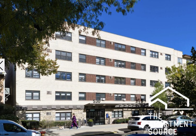 Building Photo - 530 W Aldine Ave