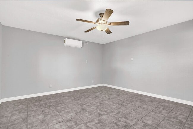 Building Photo - 4603 Byron St