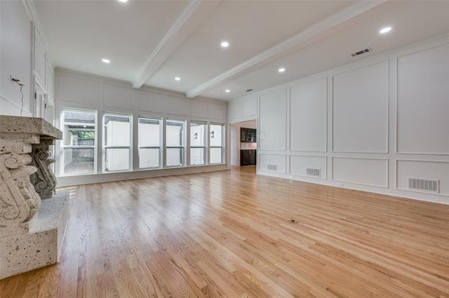 Building Photo - 7018 Deloache Ave
