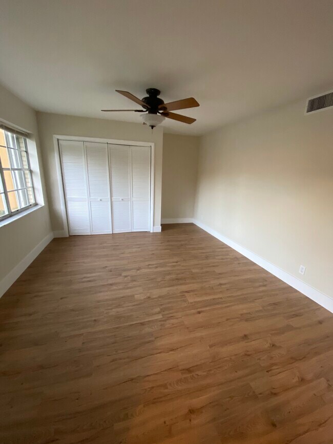 Building Photo - 1835 SW 81st Ave