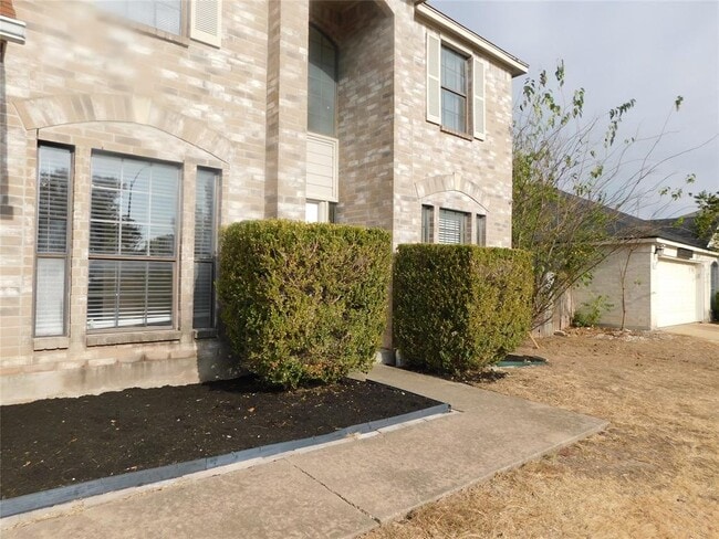 Building Photo - 716 Camp Fire Trail