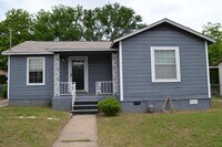 Building Photo - 4702 Wally Ave