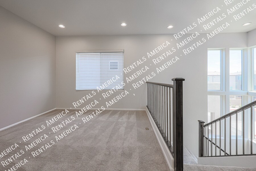 Building Photo - 7090 W Jasper Dr