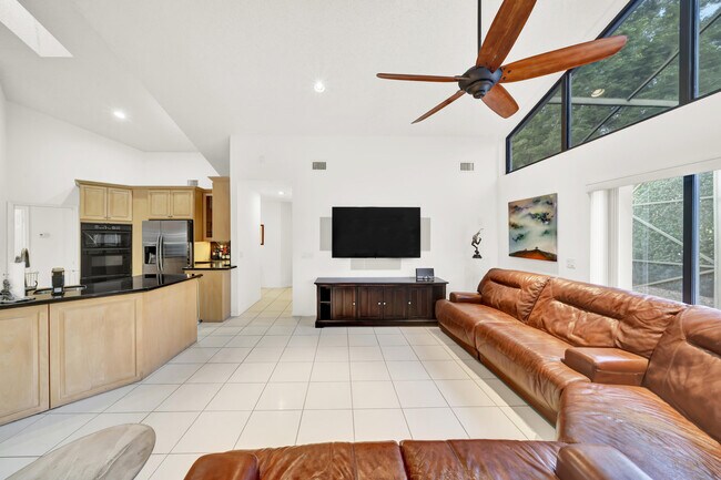 Building Photo - 20513 Sausalito Dr